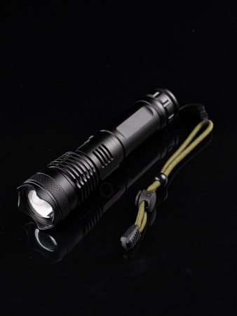 Многофункциональный тактический фонарик P50 (USB-кабель и литиевая батарея 18650)